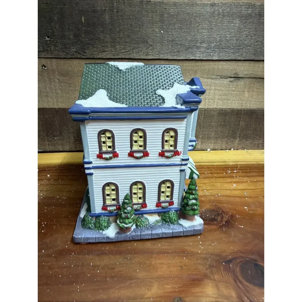 St. Nicholas Square Village Phil’s Pharmacy In Box